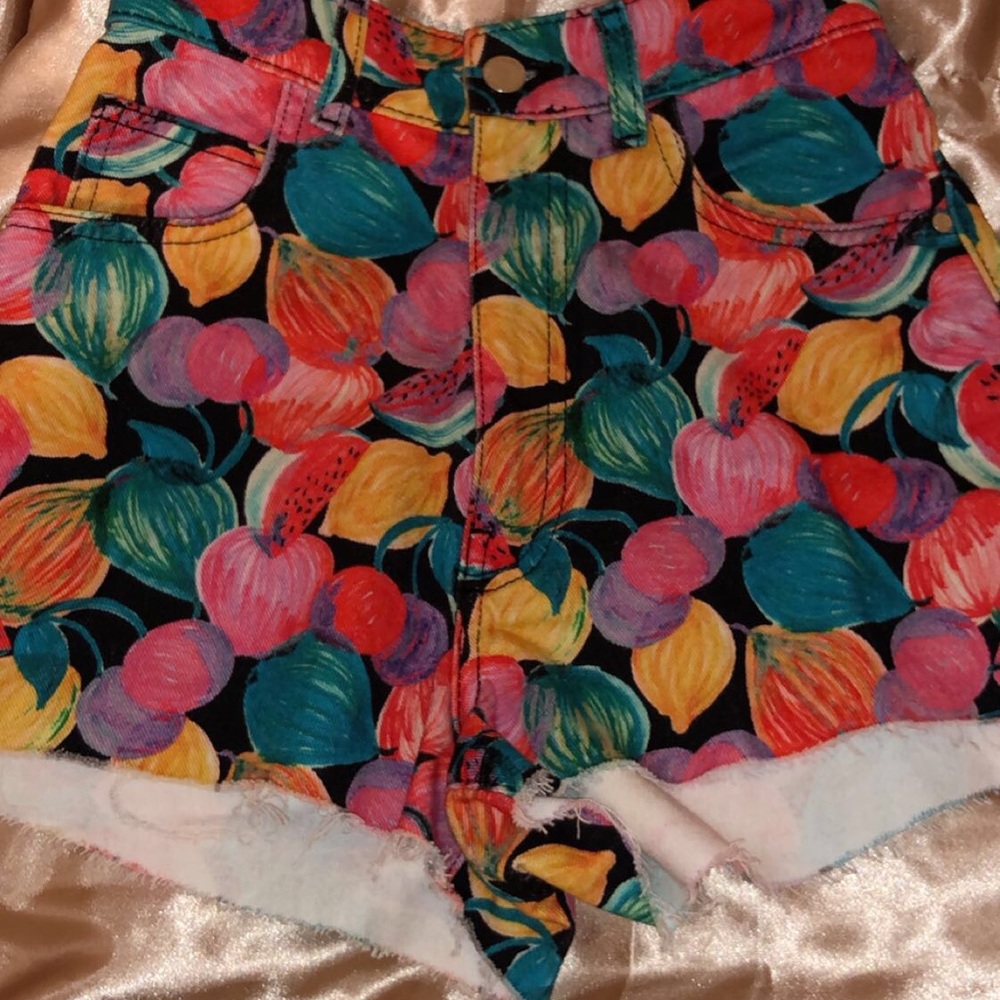 High waisted  Zara fruit pattern shorts size 0